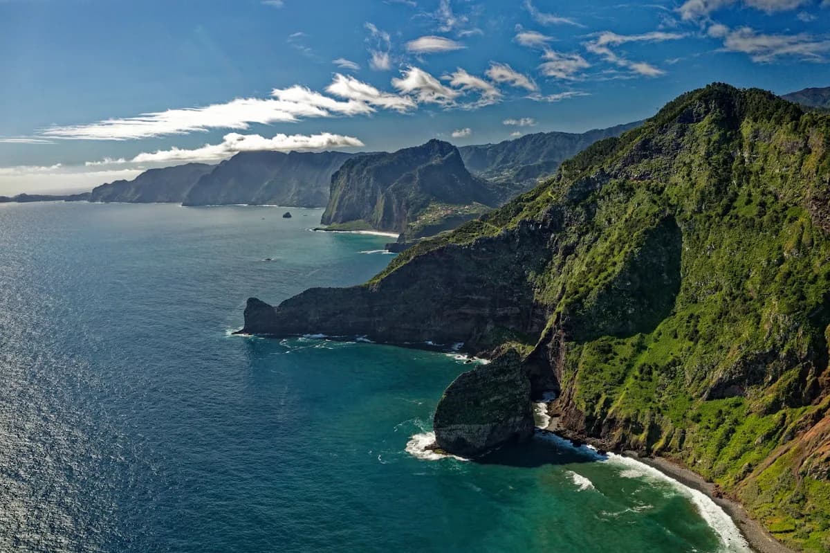 Madeira para Primeira Visita: Tudo o que Precisa de Saber