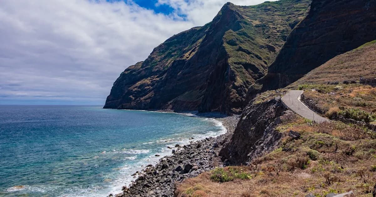 O Que Fazer em Machico: Guia Completo da Primeira