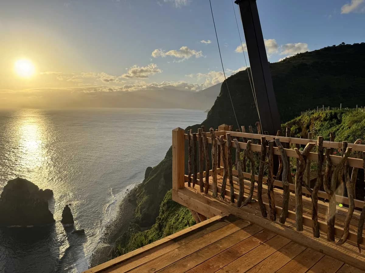 Baloiço sobre o Atlântico